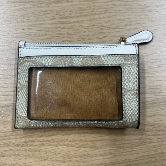 COACH Mini Skinny ID Case - Signature Canvas - Picture 6 of 7